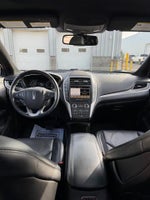 2017 MKC Thumbnail 11