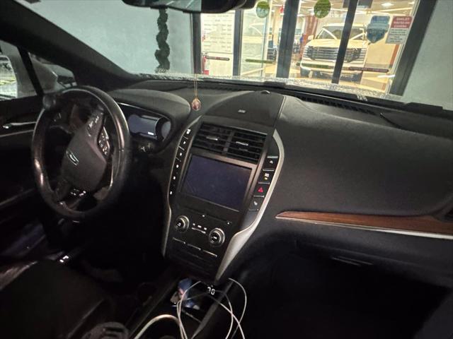 2019 Lincoln MKC - $18,900