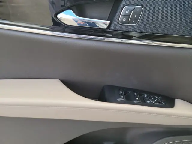 2019 Lincoln MKC - $16,990