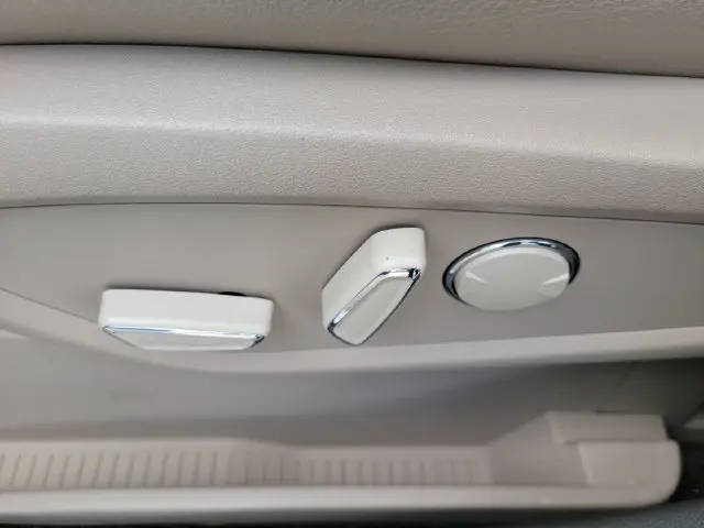 2019 Lincoln MKC - $16,990
