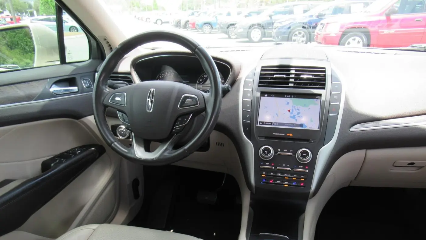 2017 Lincoln MKC Reserve
