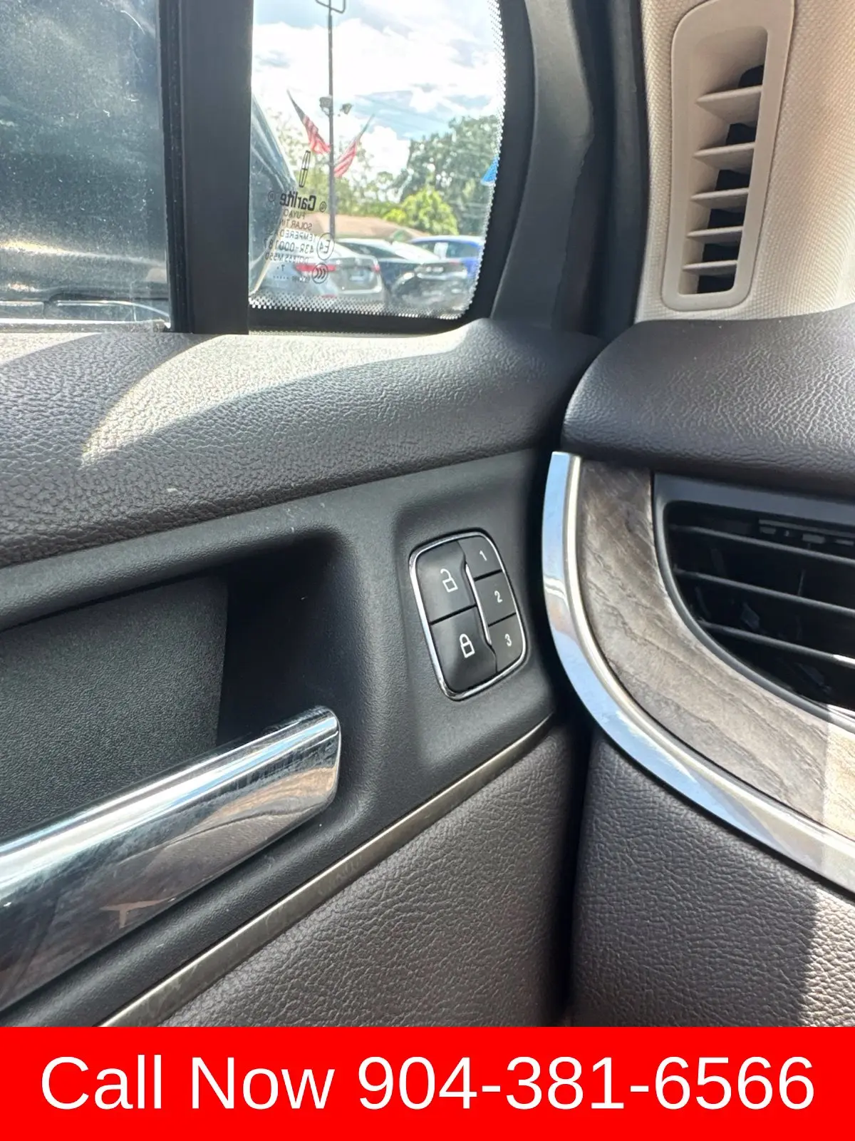 2019 Lincoln MKC - $13,800