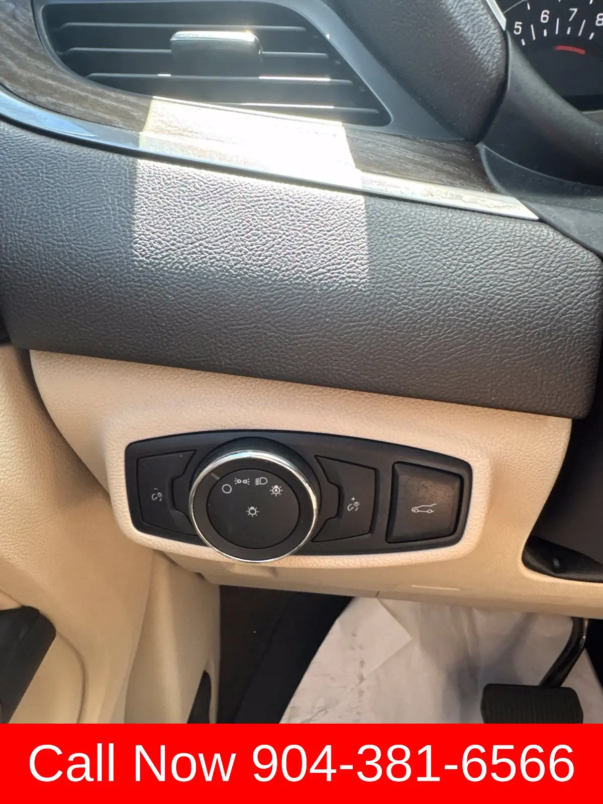 2019 Lincoln MKC - $13,800