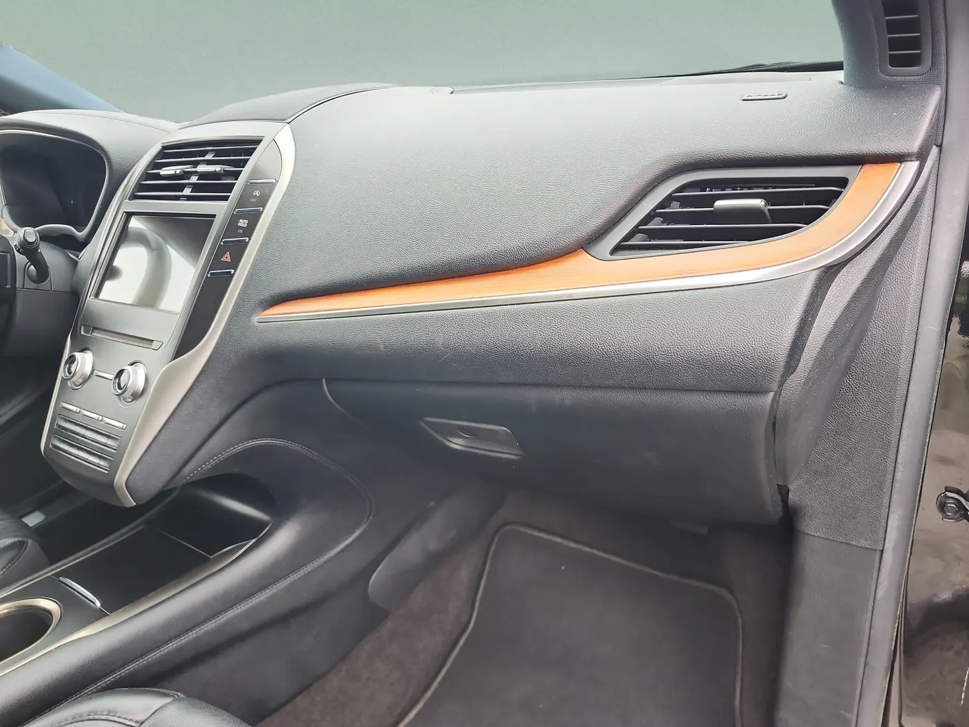 2019 Lincoln MKC - $14,500