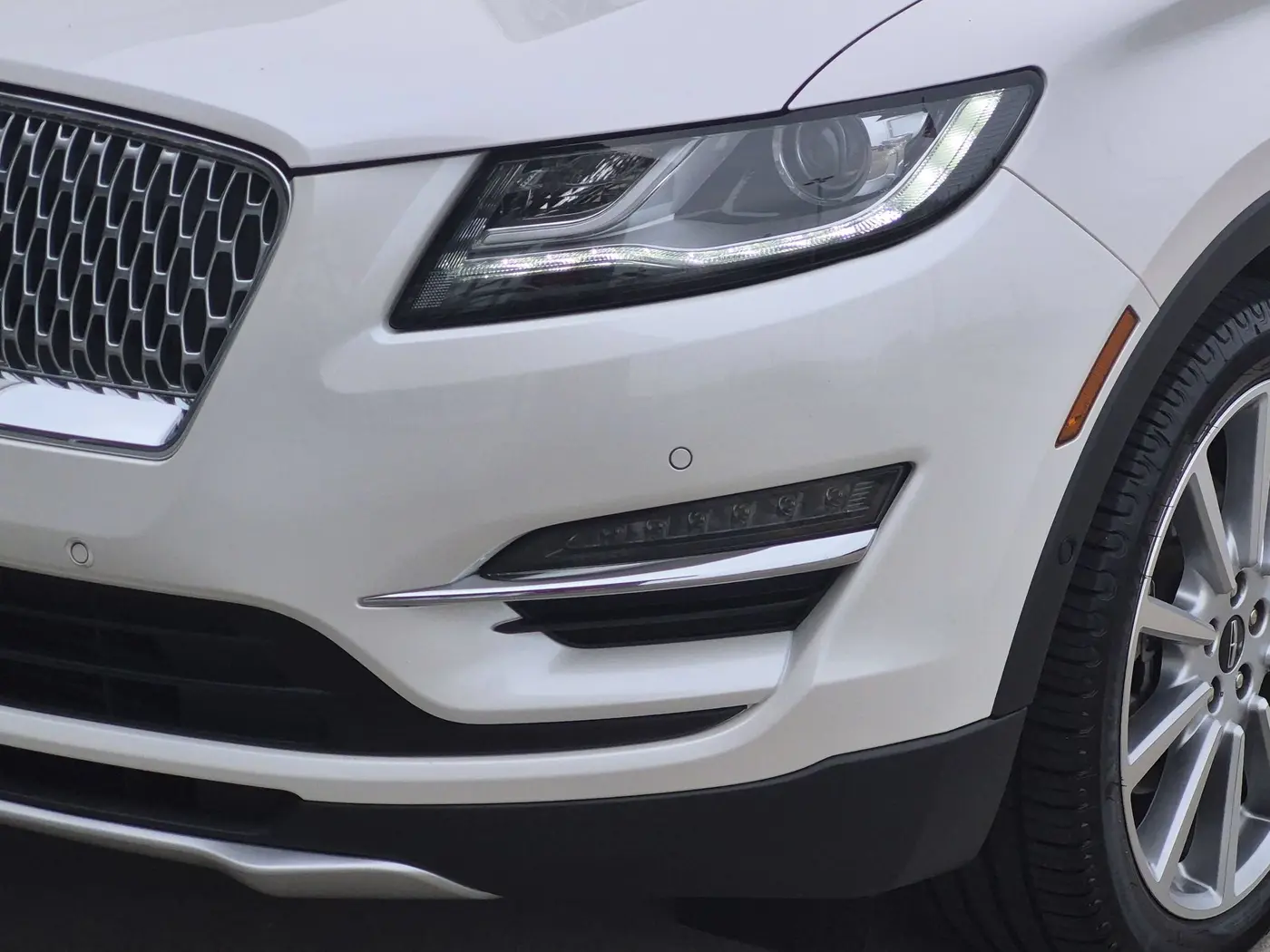 2019 Lincoln MKC - $17,588