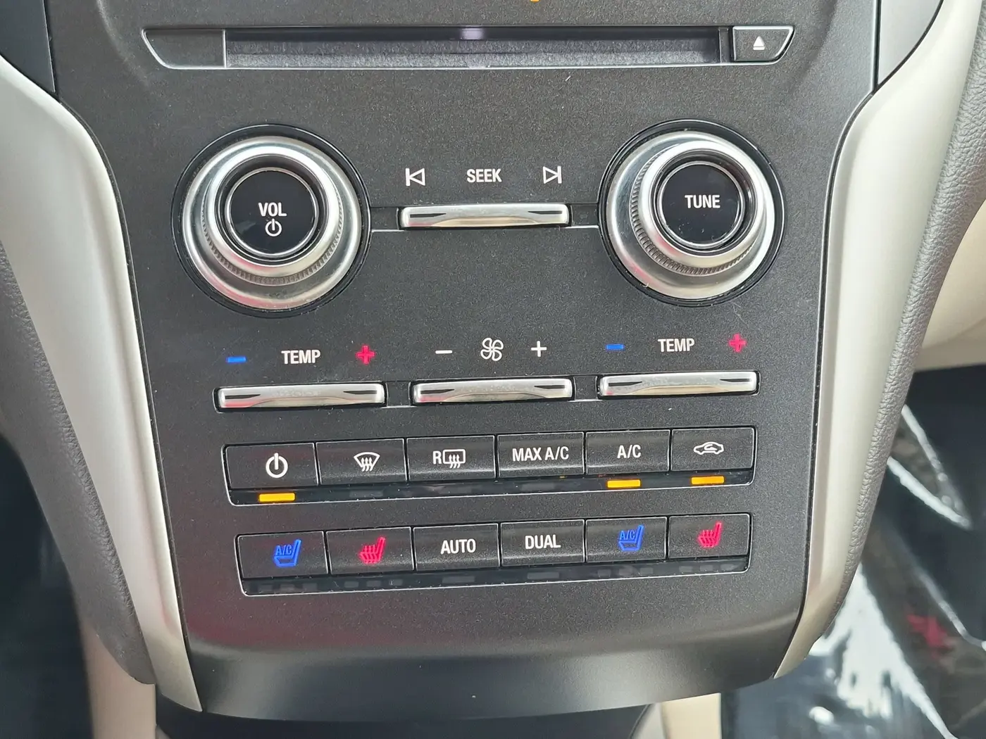 2019 Lincoln MKC - $17,588