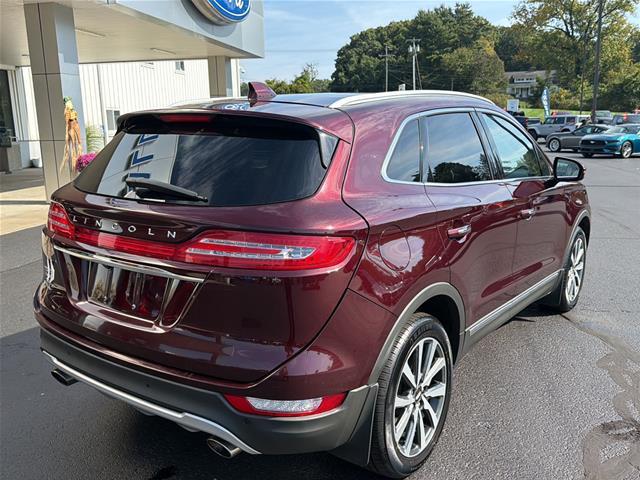 2019 Lincoln MKC - $16,700