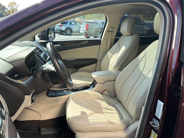 2019 Lincoln MKC - $16,700