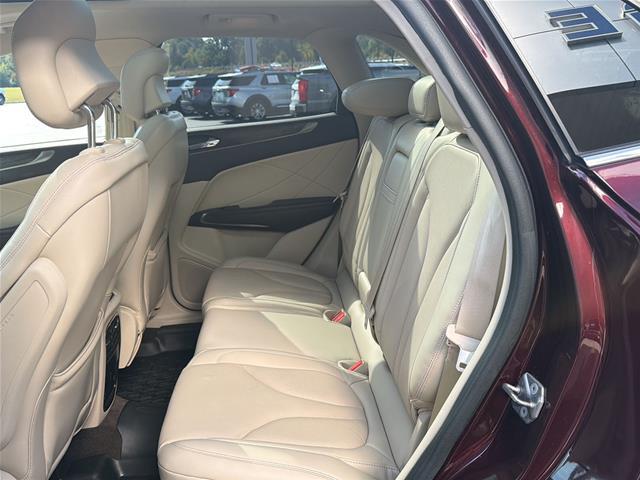 2019 Lincoln MKC - $16,700