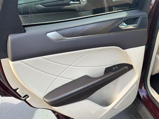 2019 Lincoln MKC - $16,700