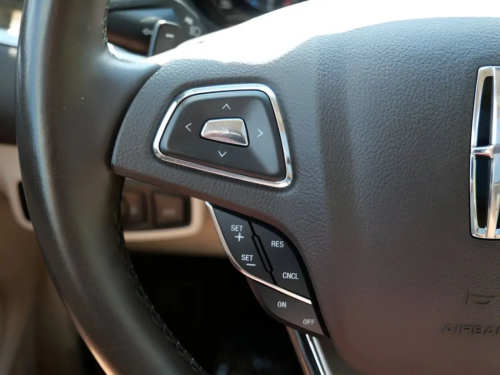 2019 Lincoln MKC - $22,345