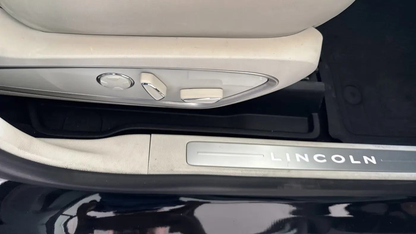 2018 Lincoln MKC Black Label
