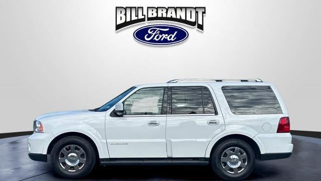 2005 Lincoln Navigator Luxury