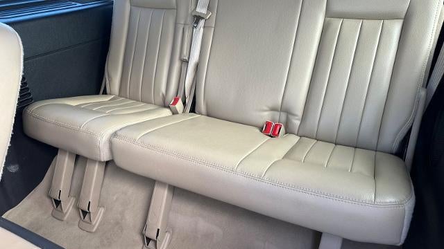 2005 Lincoln Navigator Luxury