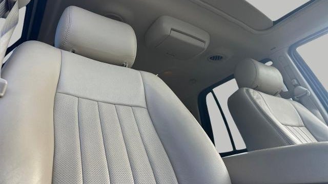 2005 Lincoln Navigator Luxury
