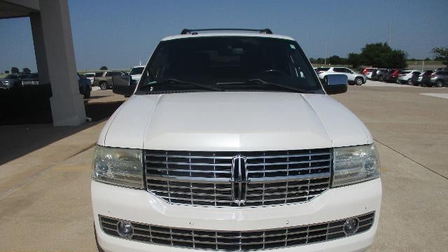2014 Lincoln Navigator Base