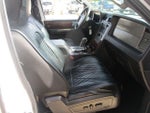 2014 Navigator Thumbnail 11