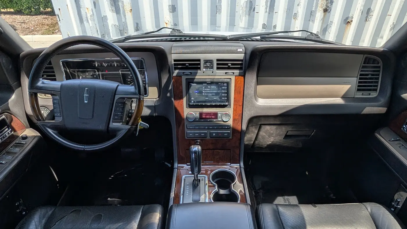 2014 Lincoln Navigator Base