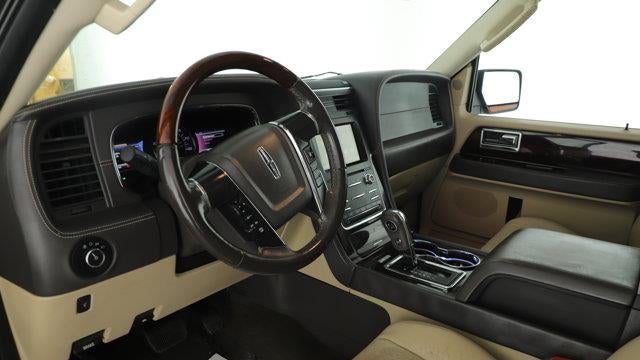 2015 Lincoln Navigator Base