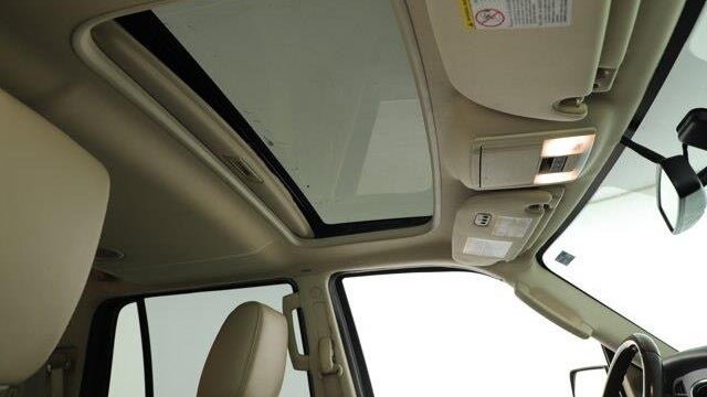 2015 Lincoln Navigator Base
