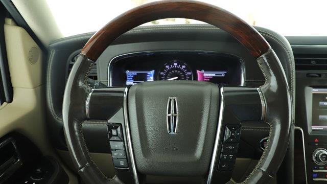 2015 Lincoln Navigator Base