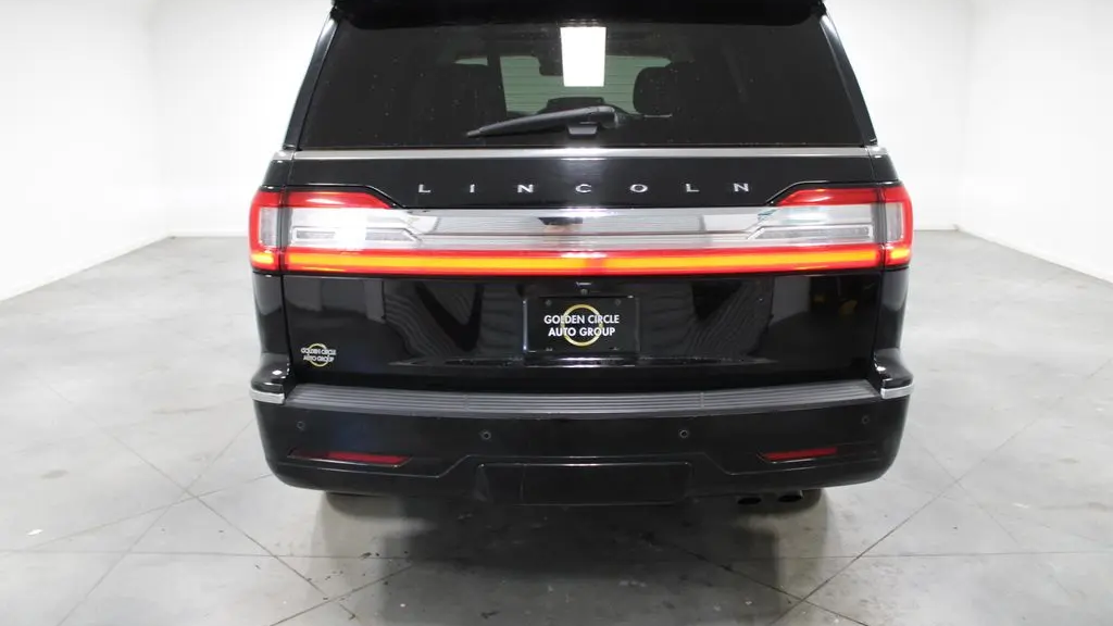 2018 Lincoln Navigator Select