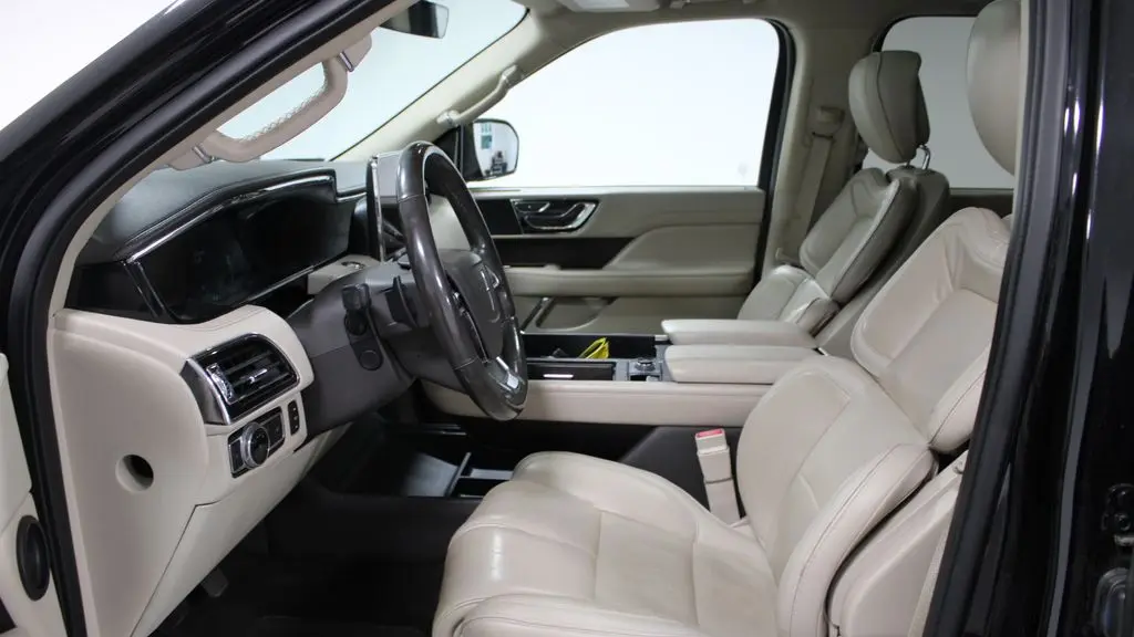 2018 Lincoln Navigator Select
