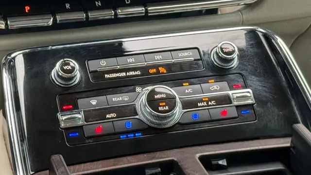 2018 Lincoln Navigator Select