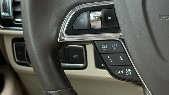 2018 Lincoln Navigator Select