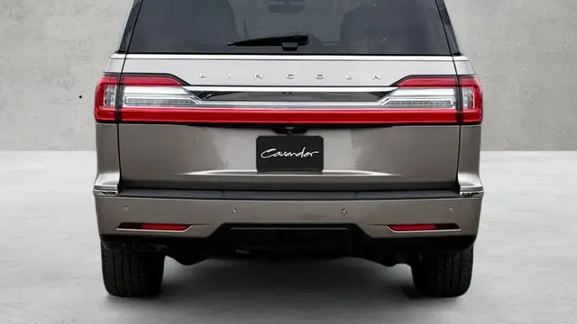2018 Lincoln Navigator Select