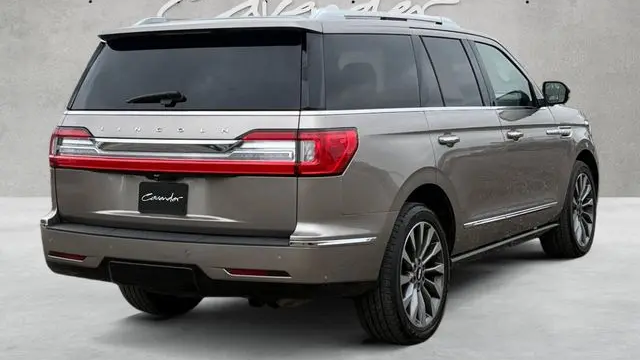 2018 Lincoln Navigator Select