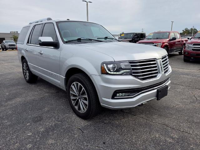 2017 Lincoln Navigator - $21,445