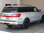 2019 Navigator Thumbnail 4