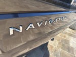 2017 Navigator Thumbnail 9