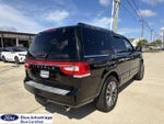2017 Navigator Thumbnail 10