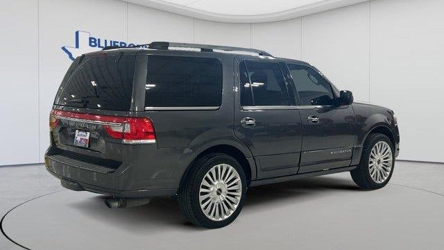 2017 Lincoln Navigator Select