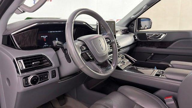 2019 Lincoln Navigator Select