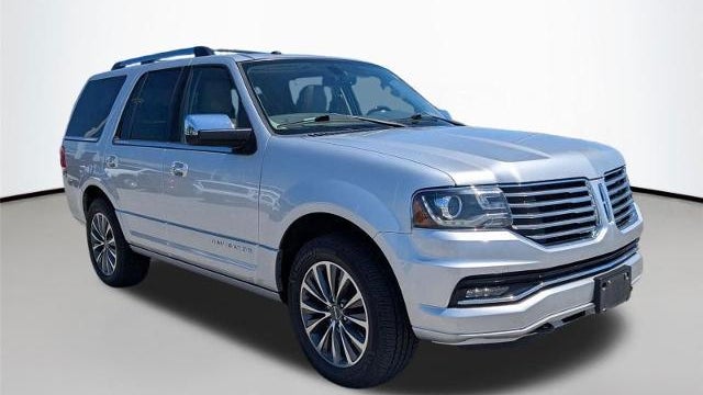 2017 Lincoln Navigator Select