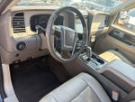 2017 Navigator Thumbnail 21