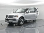 2017 Navigator Thumbnail 14