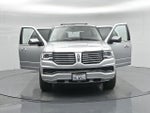 2017 Navigator Thumbnail 15