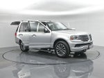 2017 Navigator Thumbnail 16