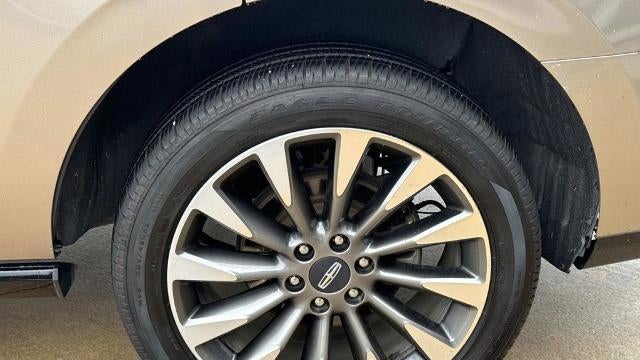 2019 Lincoln Navigator Select