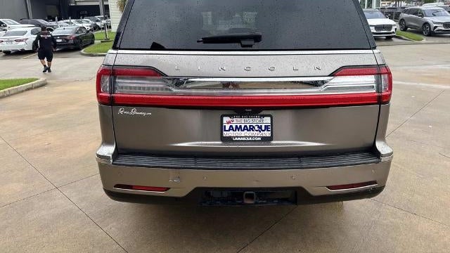2019 Lincoln Navigator Select