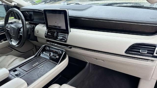 2019 Lincoln Navigator Select