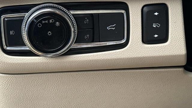 2019 Lincoln Navigator Select