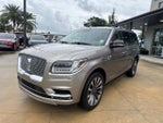 2019 Navigator Thumbnail 4