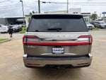 2019 Navigator Thumbnail 7