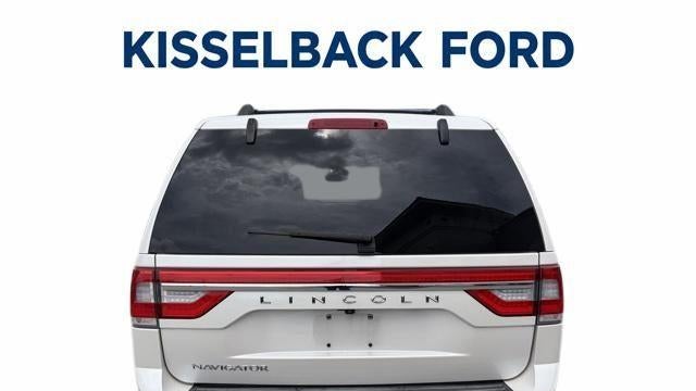 2017 Lincoln Navigator Select