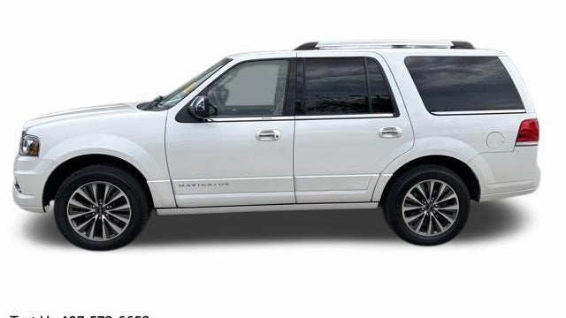 2017 Lincoln Navigator Select
